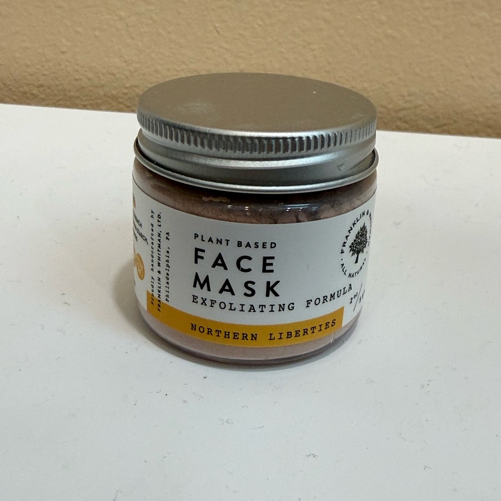 NEW Franklin & Whitman Northern Liberties Plant Based Face Mask, 2 oz / 56 g